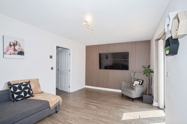 23, Landos Road, Lancashire photo 4