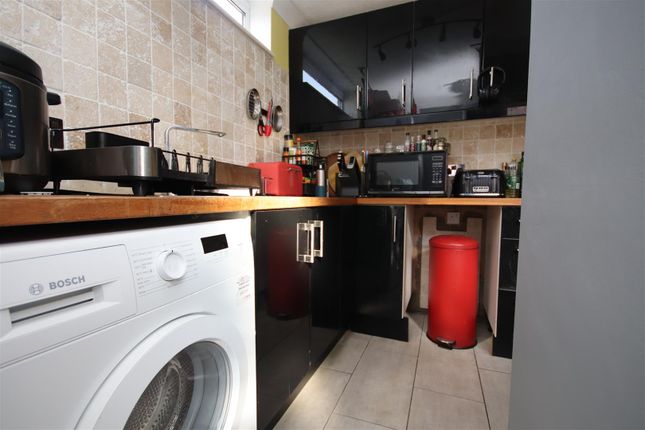 1, Sharwood Terrace, Wellingborough photo 5
