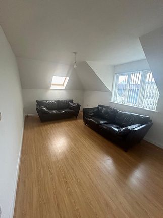 Chartwell Court, Cowbridge Road East, Cardiff photo 4