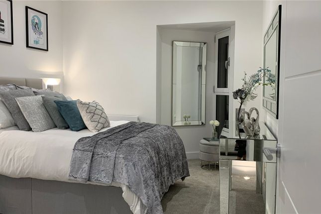 Flat 12,, Heathland House, Ickenham photo 4