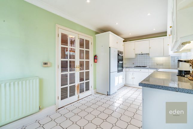 1 Wakehurst Close, Maidstone photo 4