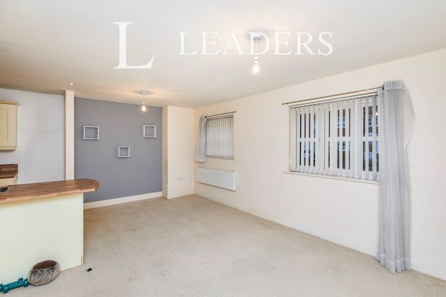 32, Badgerdale Way, Littleover photo 4