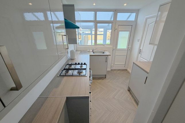 109, Park Lane, Over Wyre photo 4