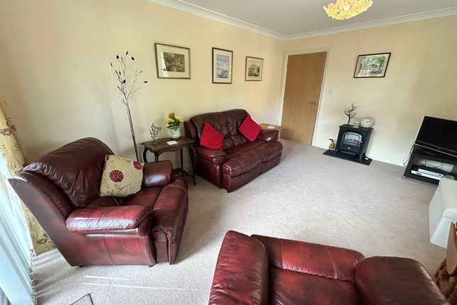 1, Maes Ebberston Place, Colwyn Bay photo 3