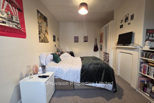 Delph Mount, Woodhouse photo 3