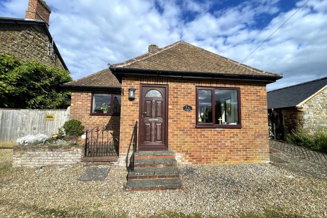 Thumbnail Bungalow for sale in Upper Green, Moreton Pinkney