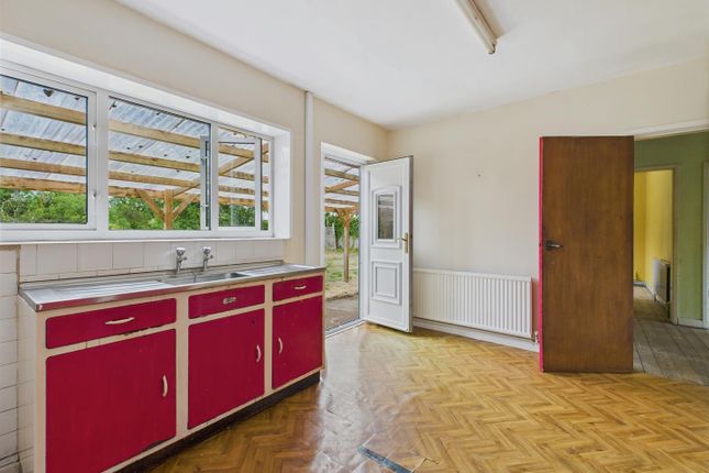 2, Rectory Road, Upton-Upon-Severn photo 3