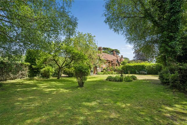 71, Hambleden, Oxfordshire photo 3