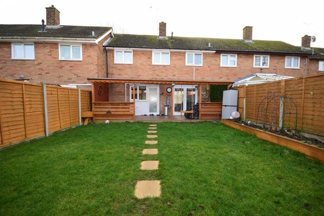 Terraced house to rent in Whitmore Way, Basildon