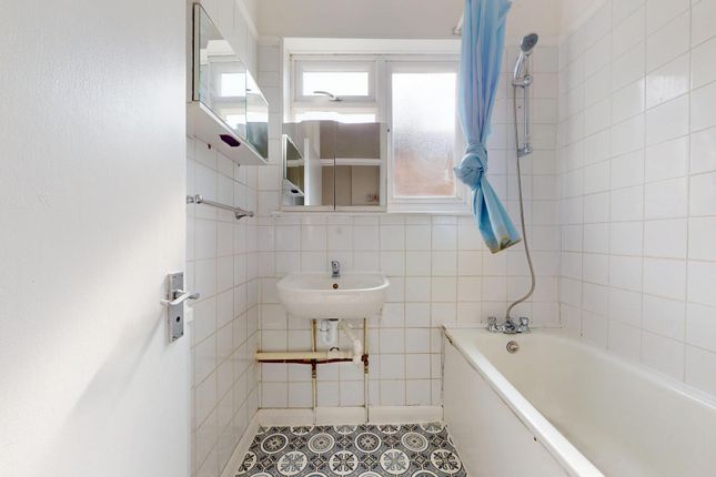Room 5, 287, Gladstone Avenue, Haringey photo 5