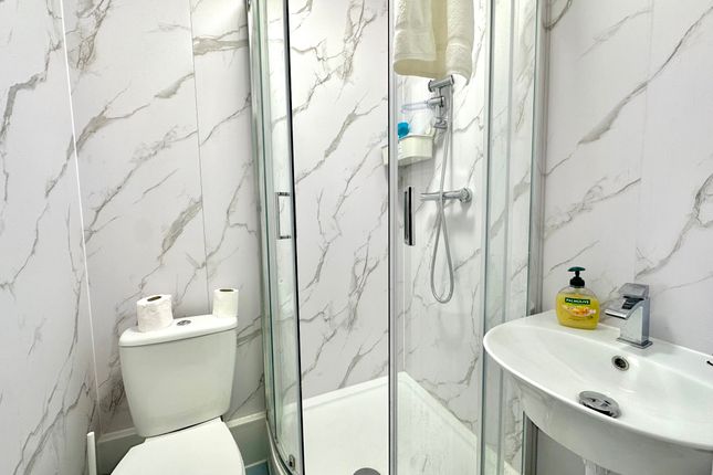 Flat 3, 57 Chalton Street, London photo 2