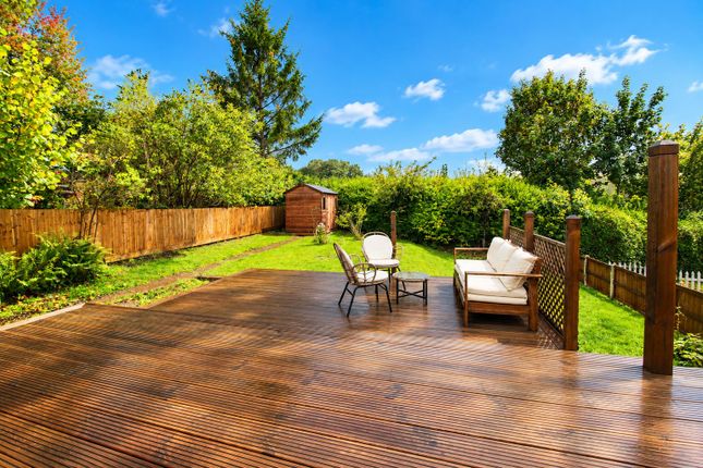 Abbots Rise, Kings Langley photo 3