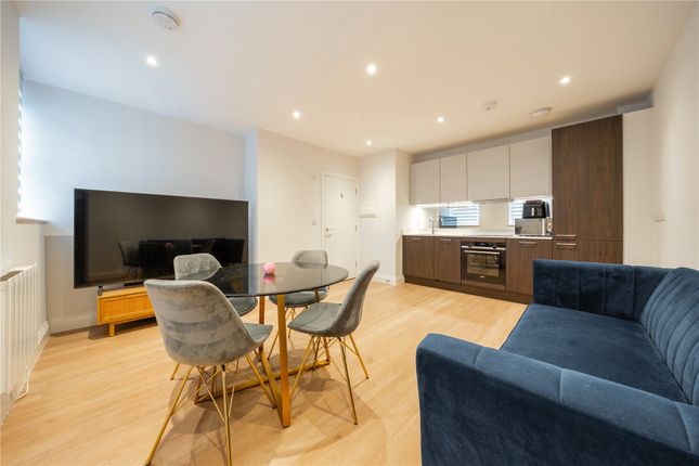1-bed flat on Flat 6,, Portman House, Chertsey, £225,000