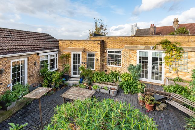 Thumbnail Detached house for sale in Durham Rise, London