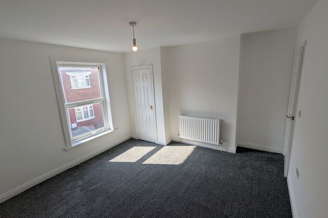 21 Eleventh Street, Eleventh Street, Blackhall, County Durham, TS27 4EZ, Blackhall photo 3