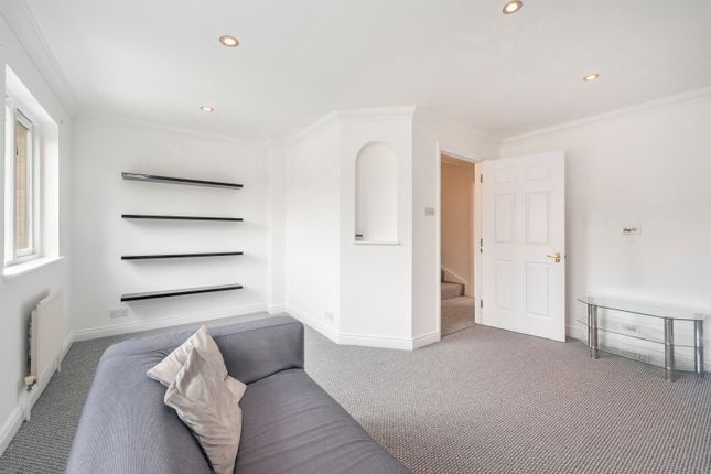 End terrace house for sale in Transom Square, Cubitt Town