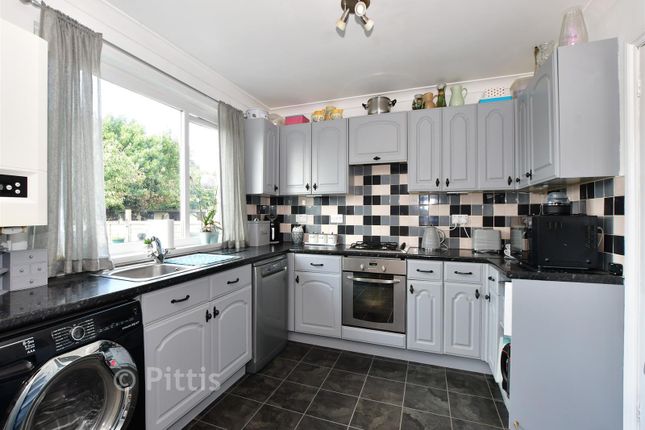 Silverstone, Alverstone Road, Sandown photo 3
