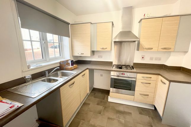 79, Lonydd Glas, Pontyclun photo 4