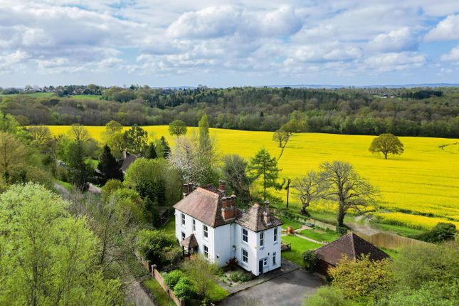 4-bed house on Flimwell House Farm, Wadhurst, £900,000