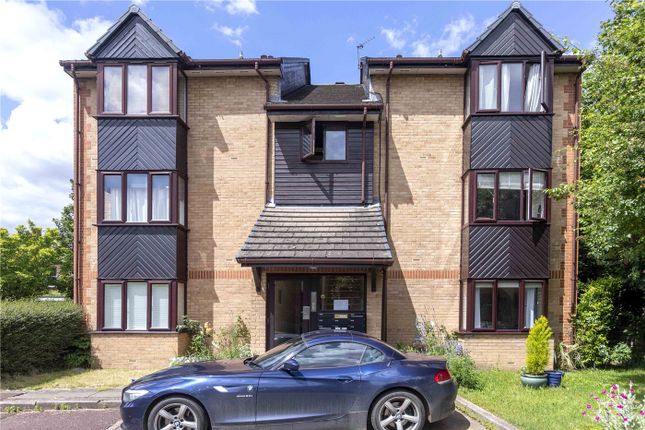 Studio flat on 24, Beaulieu Place, Ealing, £249,950