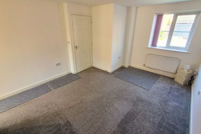 45, Sandpit Drive, Leicester photo 3