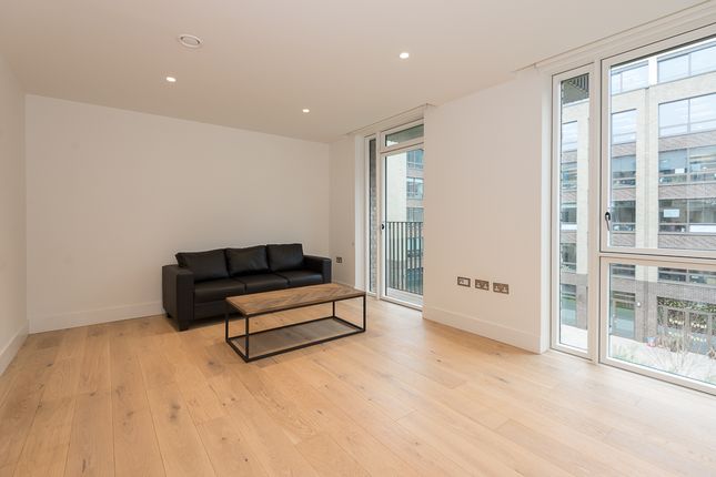 Thumbnail Studio to rent in West Row, London