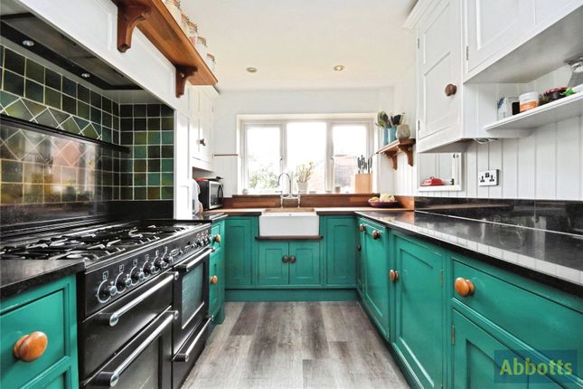 1, Galleydene, Essex photo 4
