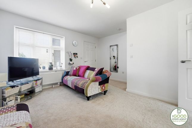 9, Cornfield Drive, Manchester photo 4