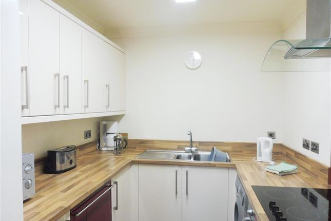 Flat to rent in Torbay Road, Torquay