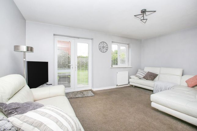 10, Fircrest Way, Wath Upon Dearne photo 4