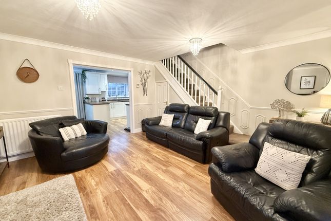 8, Kirkwall Close, Sunderland photo 4
