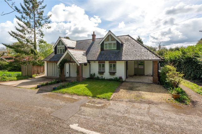 Thumbnail Detached house for sale in Gadbrook Road, Betchworth, Surrey