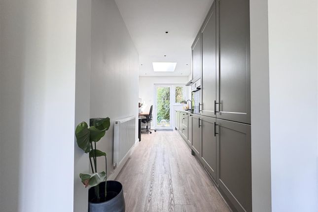 24, Western Avenue, Polegate photo 4