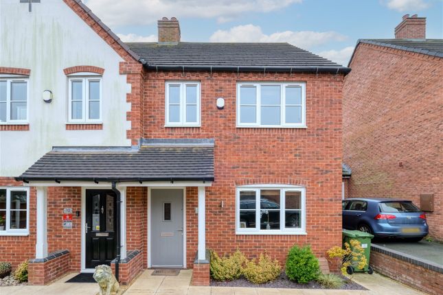 Thumbnail Semi-detached house for sale in Meadow View Close, Stoke Pound, Bromsgrove