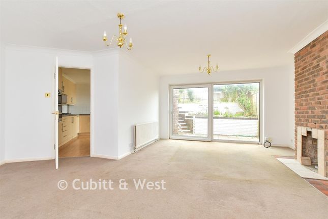 8, St. Aubyn's Mead, Brighton photo 4