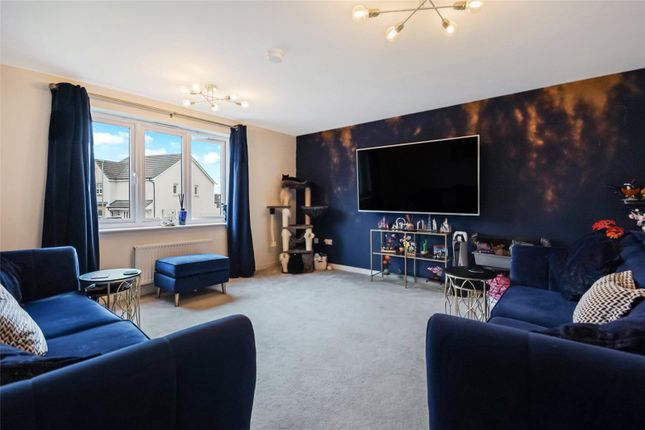 9, Rosehall Gardens, Glasgow photo 3