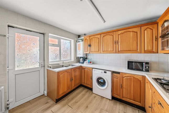 39, Gilpin Way, Hayes photo 5