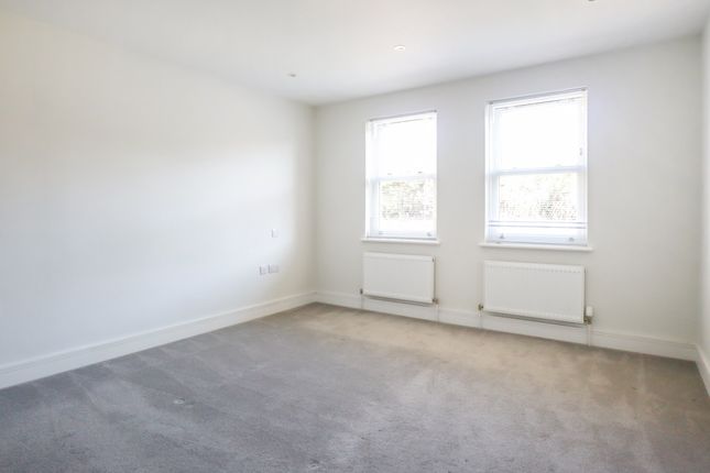 End terrace house for sale in Luton Road, Harpenden