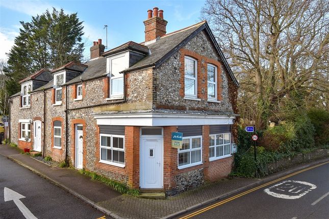 1-bed flat on High Street St. Margaret's At Cliffe, Dover, £125,000