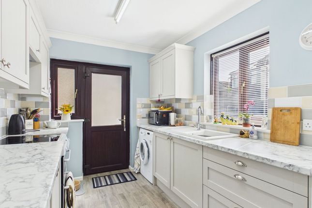 43, Town Farm, Redruth photo 2