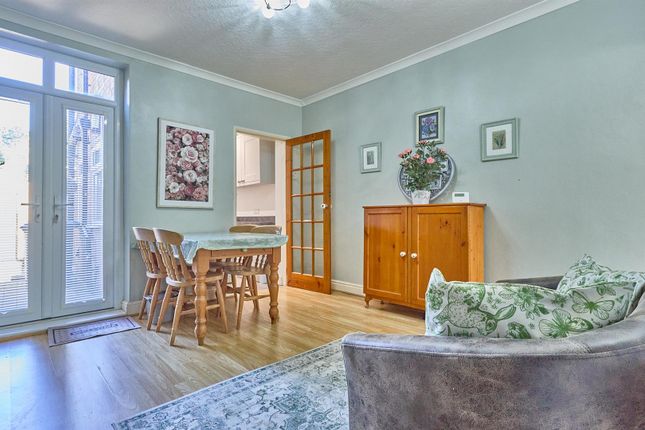 7, Britannia Road, Burbage photo 4