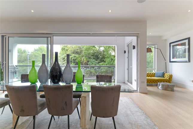 1E,, Osiers Road, London photo 4