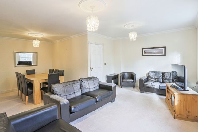 Town house for sale in Bishopfields Drive, York