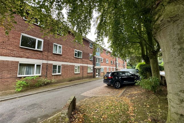 Thumbnail Flat to rent in Ashton Lane, Sale, Greater Manchester