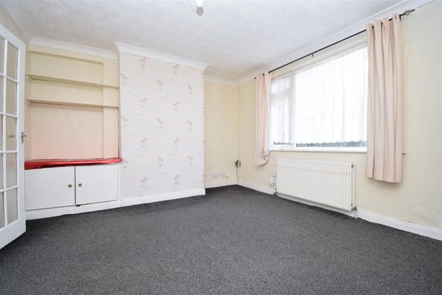 58, Stanley Road, Wakefield photo 4