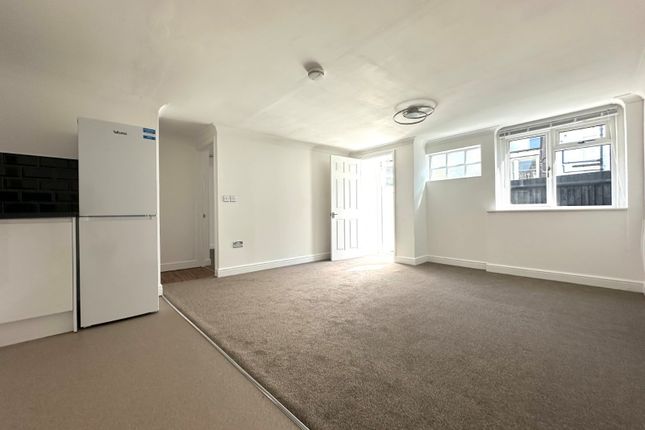 6, Shakespeare Passage, Margate photo 5
