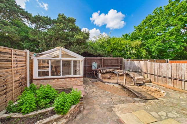13 Oak Close, Thetford photo 4