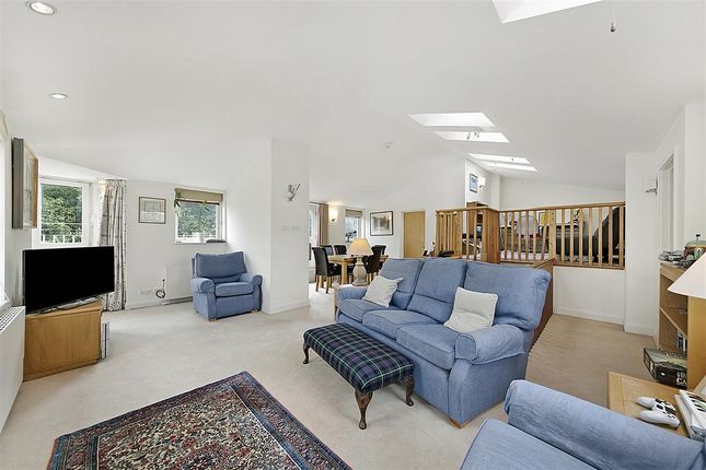 Property For Sale In Albert Bridge Road London Sw11 Buy Properties In Albert Bridge Road London Sw11 Zoopla