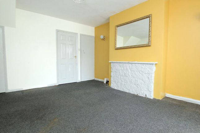 19, White Horse Drive, Poole photo 4