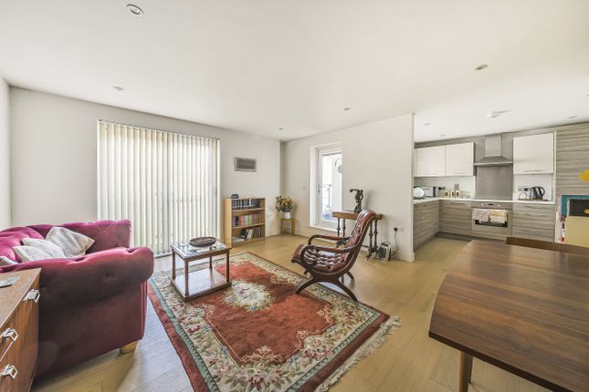 Flat 4, Keble Court, 45, Sunderland Avenue, North Oxford photo 3